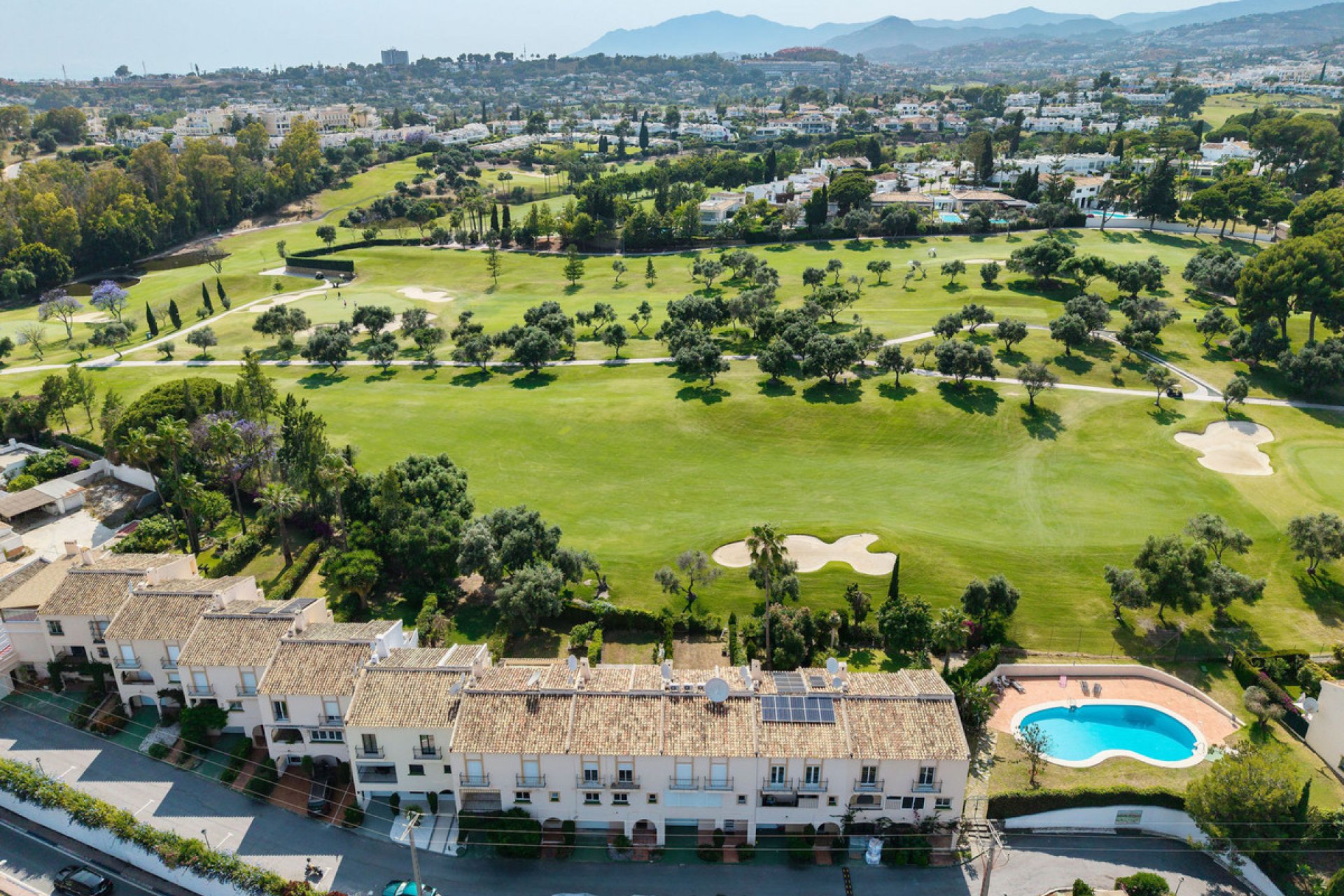 Reventa - House - Townhouse - Marbella - Nueva Andalucia