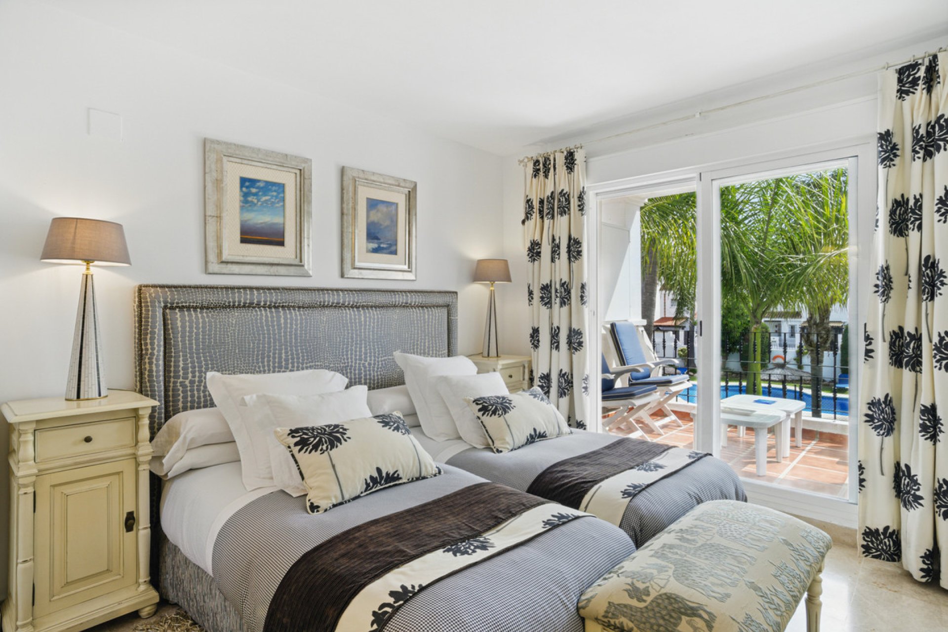 Reventa - House - Townhouse - Marbella - Nueva Andalucia