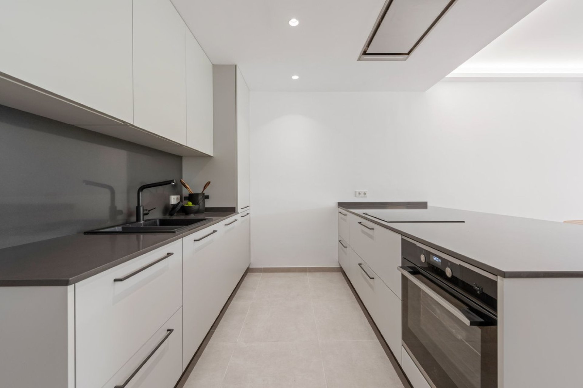 Reventa - House - Townhouse - Marbella - Nueva Andalucia