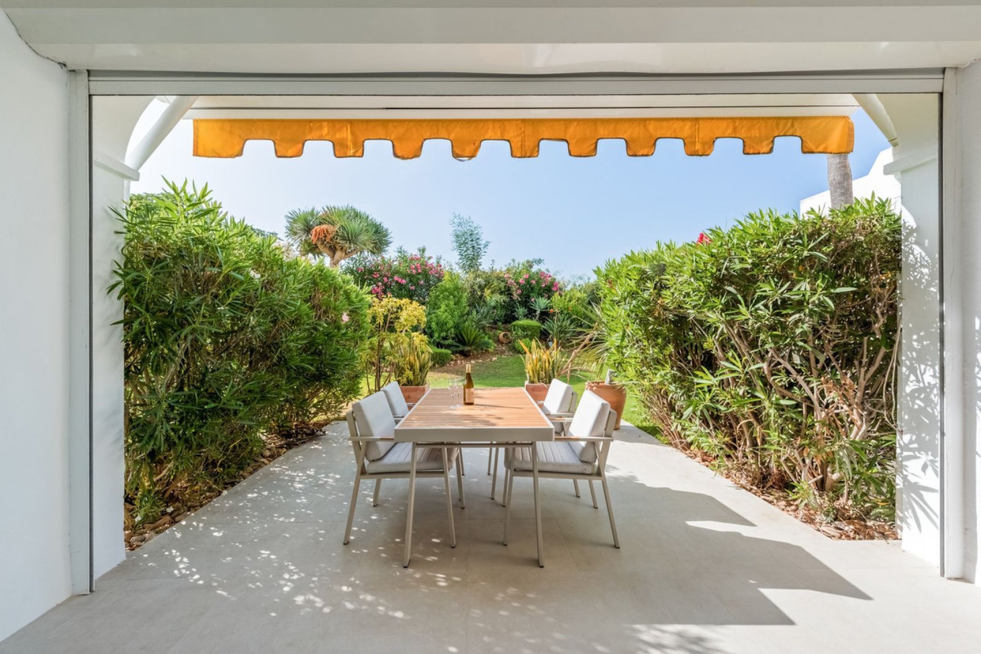 Reventa - House - Townhouse - Marbella - Nueva Andalucia