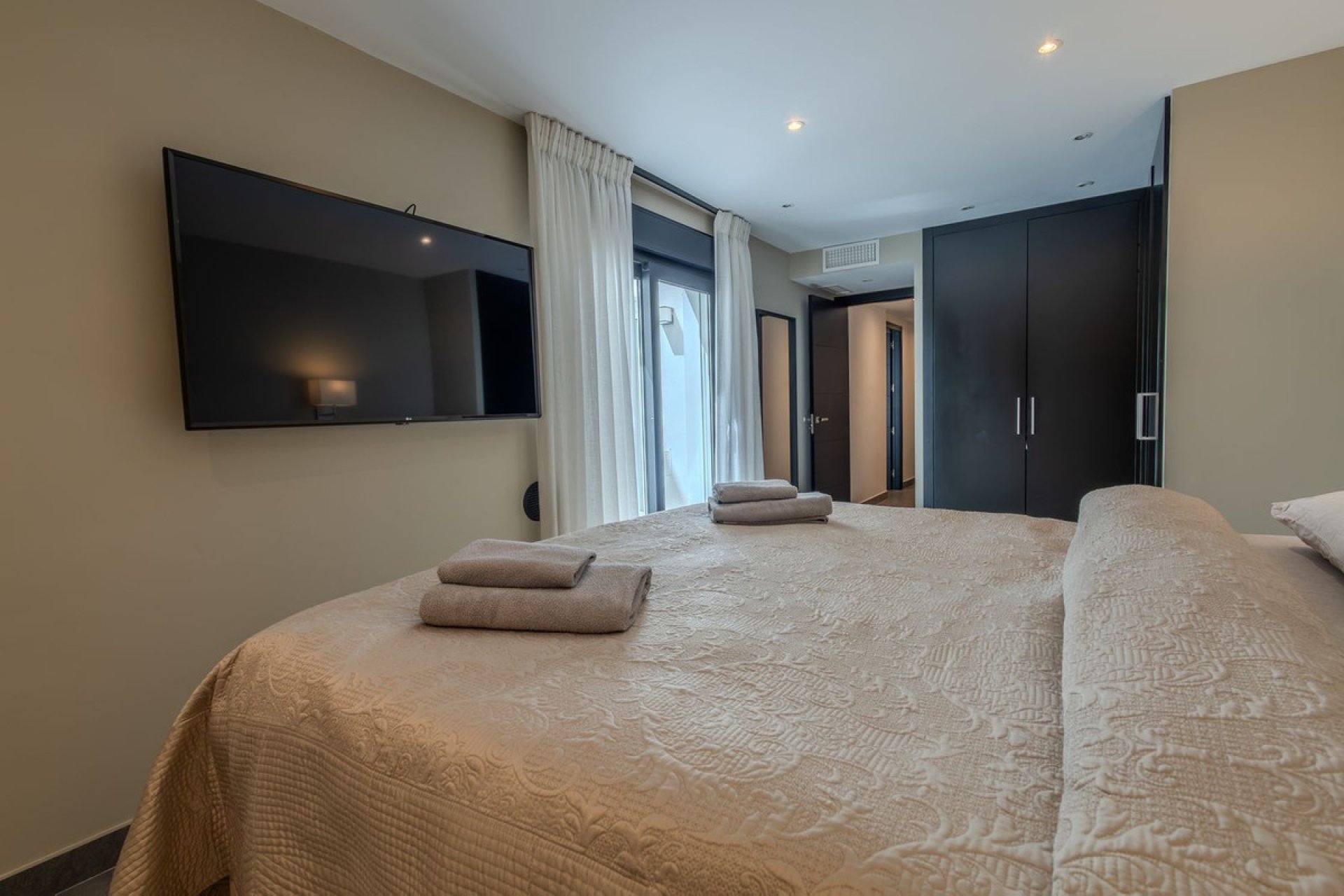 Reventa - House - Townhouse - Marbella - Nueva Andalucia