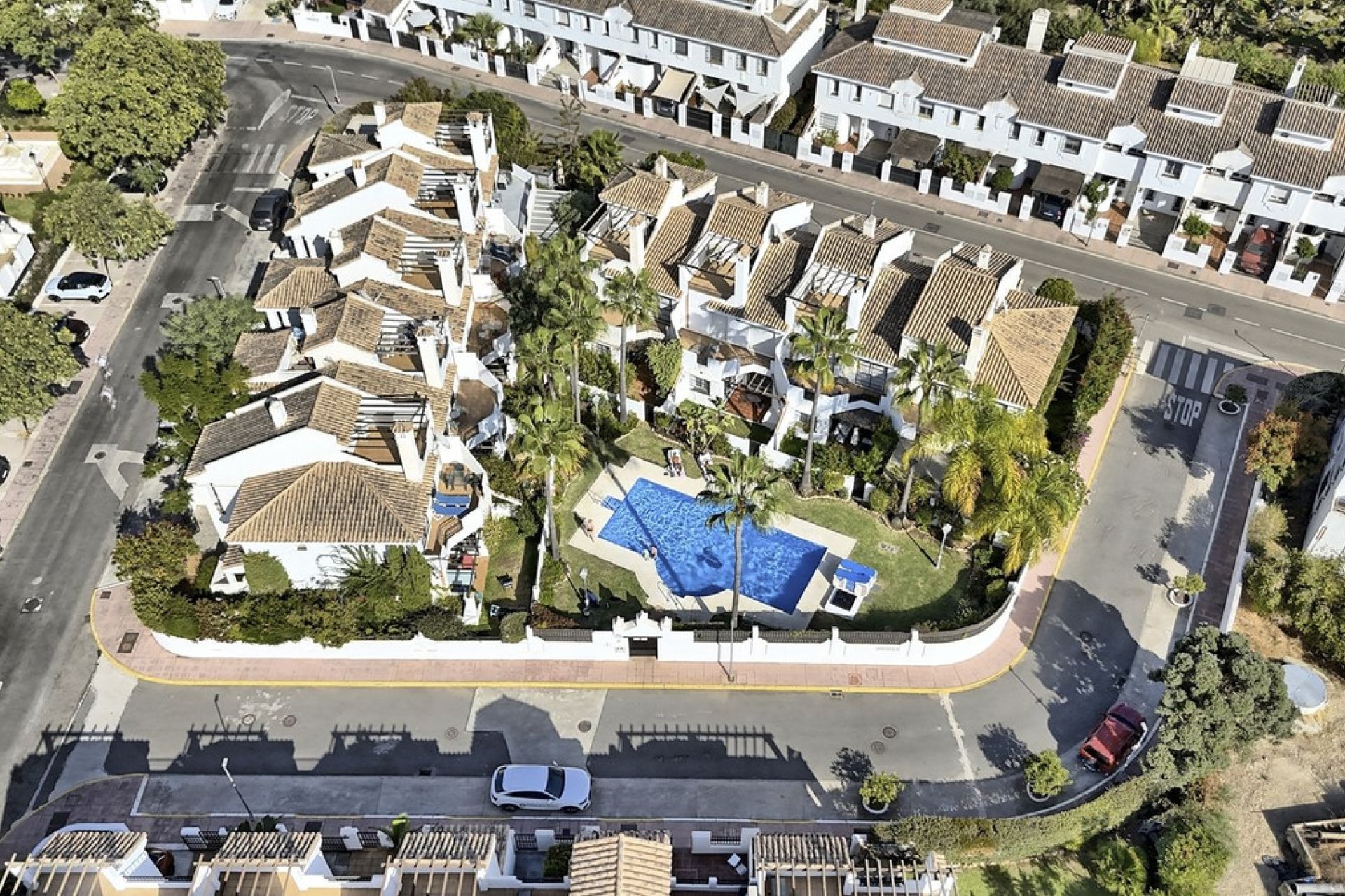 Reventa - House - Townhouse - Marbella - Nueva Andalucia