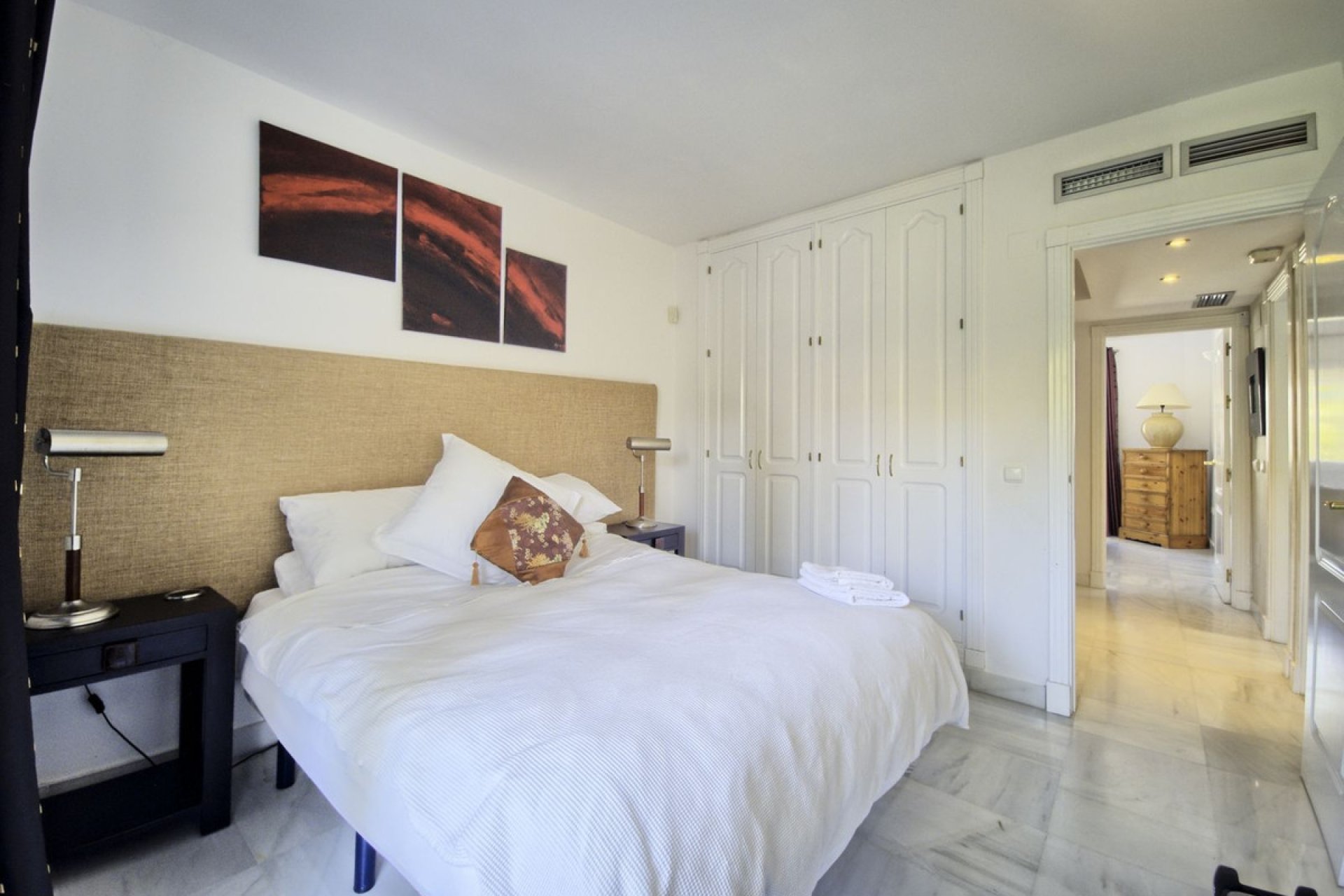 Reventa - House - Townhouse - Marbella - Nueva Andalucia