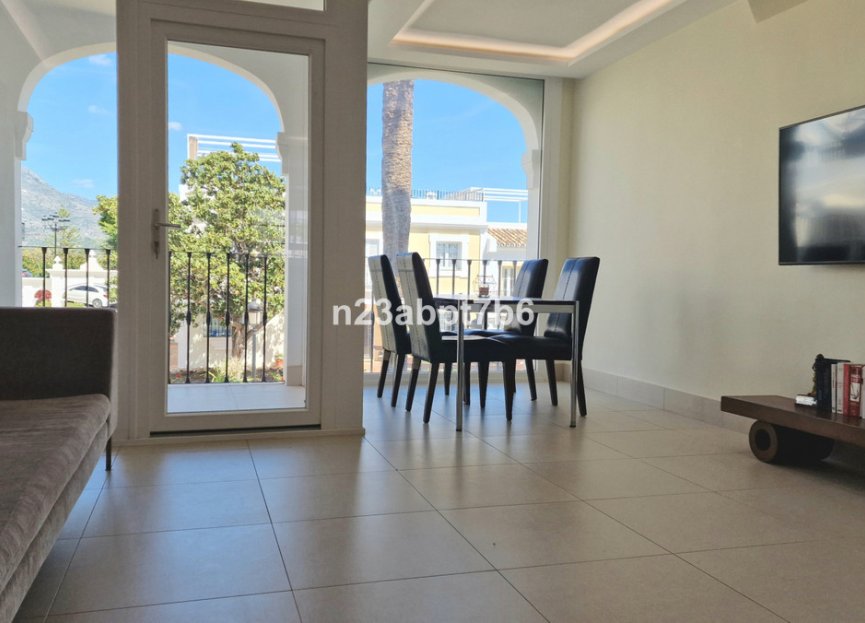 Reventa - House - Townhouse - Marbella - Nueva Andalucia