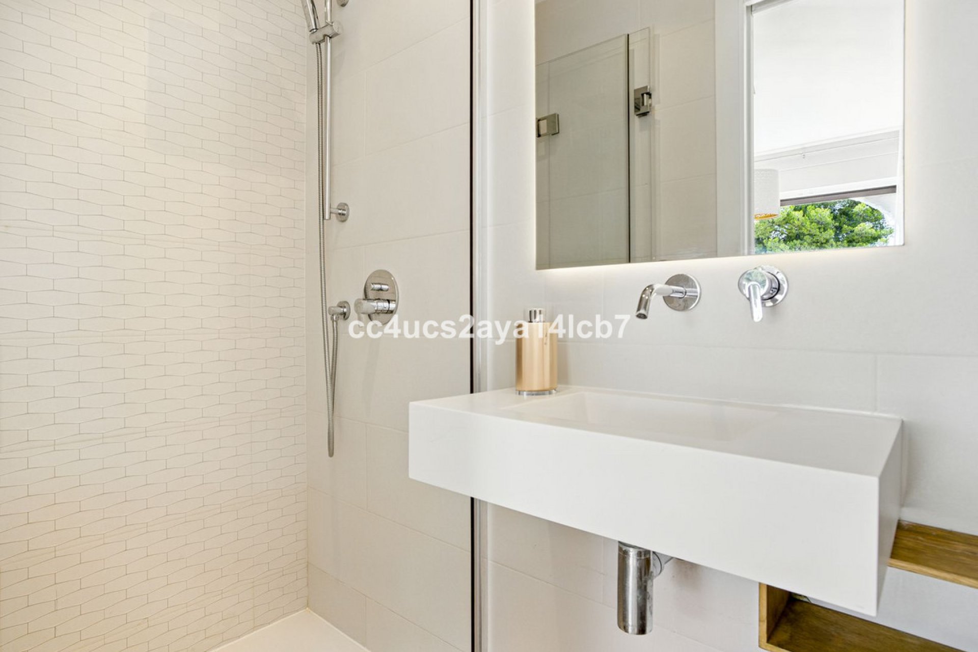 Reventa - House - Townhouse - Marbella - Nueva Andalucia