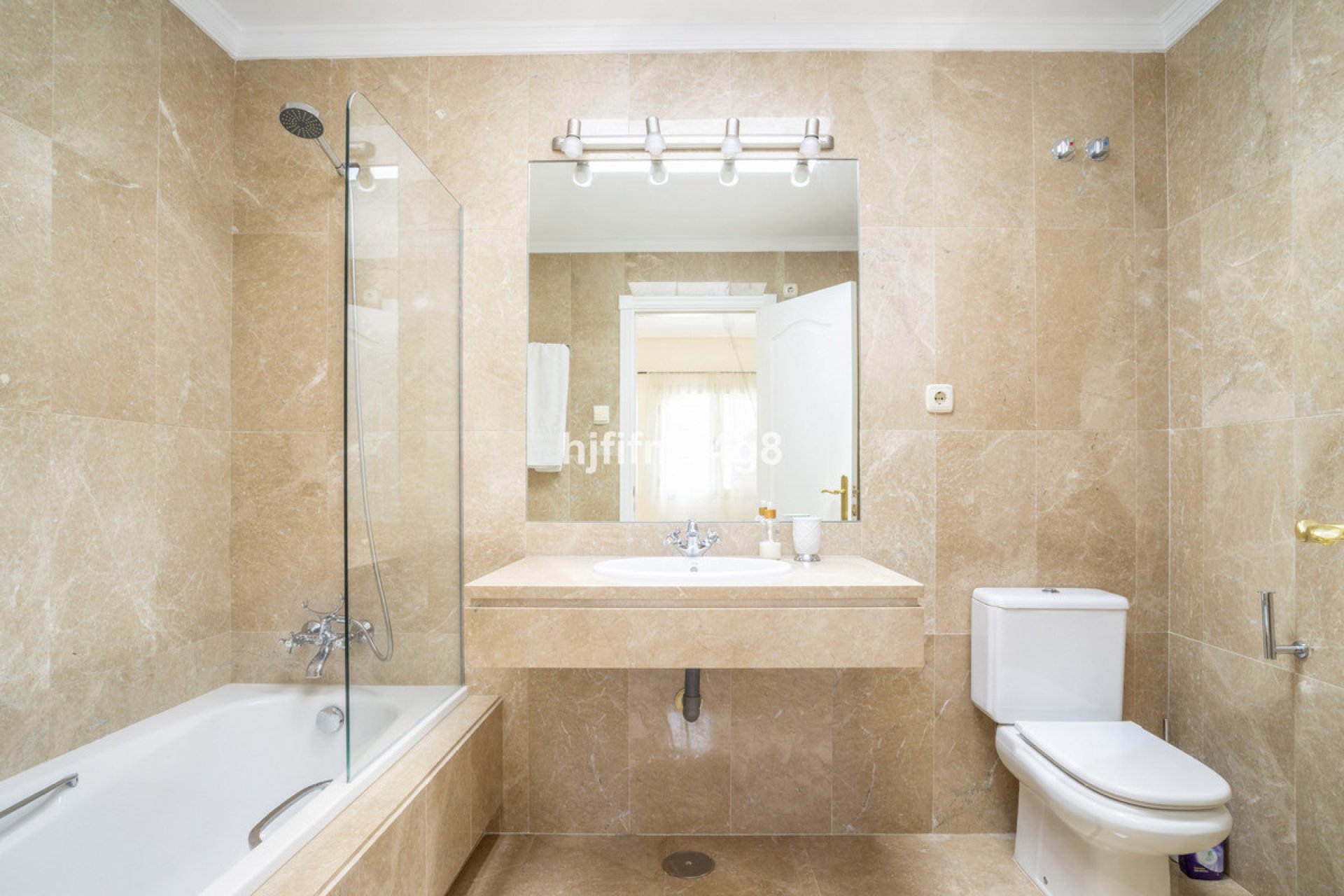 Reventa - House - Townhouse - Marbella - Nueva Andalucia