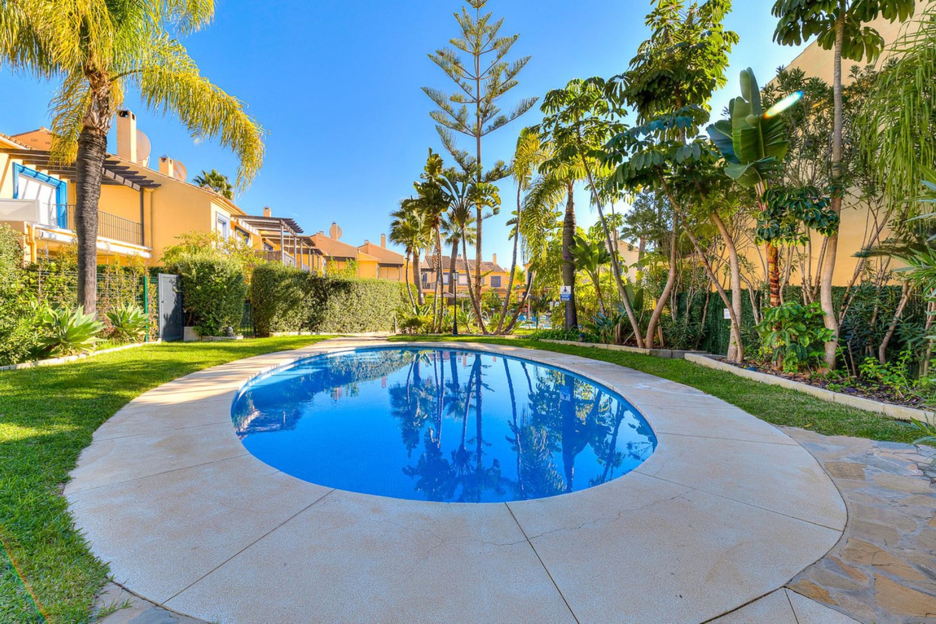 Reventa - House - Townhouse - Marbella - San Pedro De Alcantara