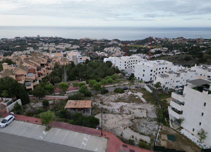 Reventa - Plot - Land - Benalmádena - Benalmadena Centro