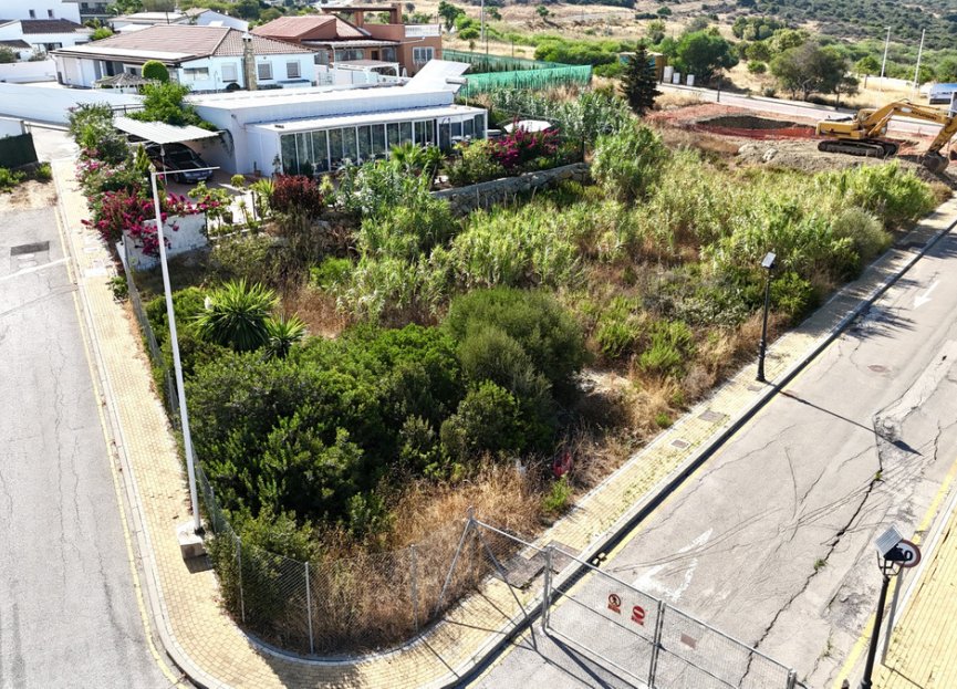 Reventa - Plot - Land - Estepona - Estepona Centro
