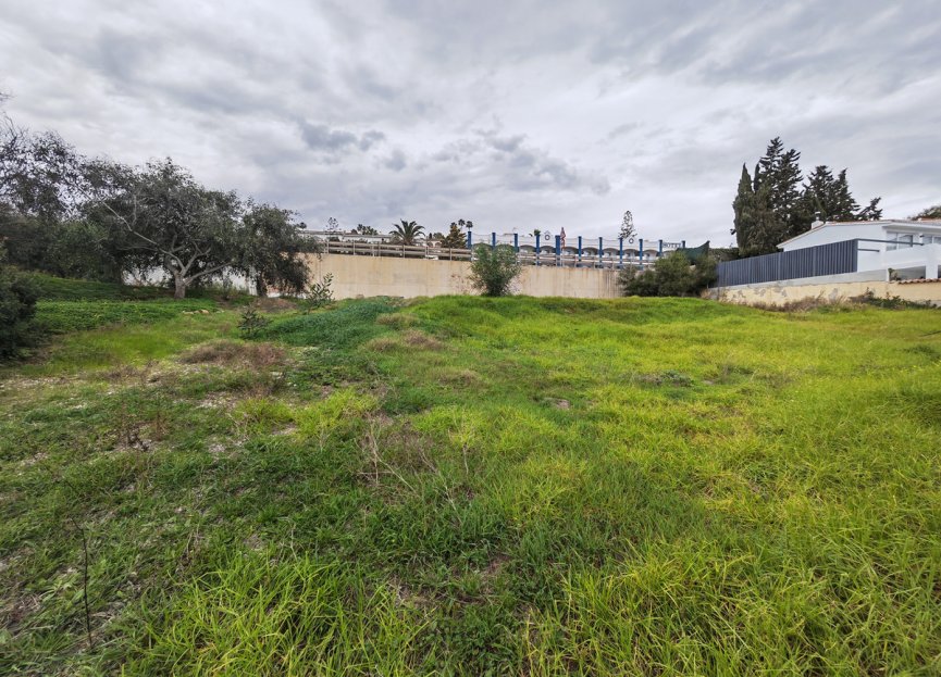 Reventa - Plot - Land - Estepona - Estepona Centro