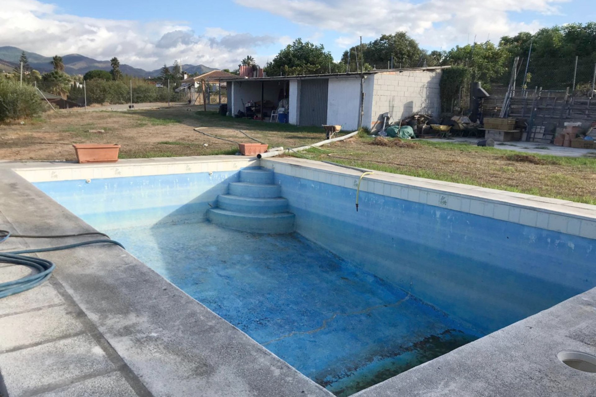 Reventa - Plot - Land - Estepona - Estepona Centro