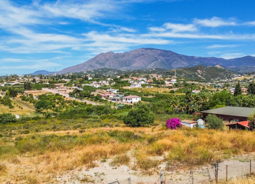 Reventa - Plot - Land with Ruin - Estepona - Estepona Centro