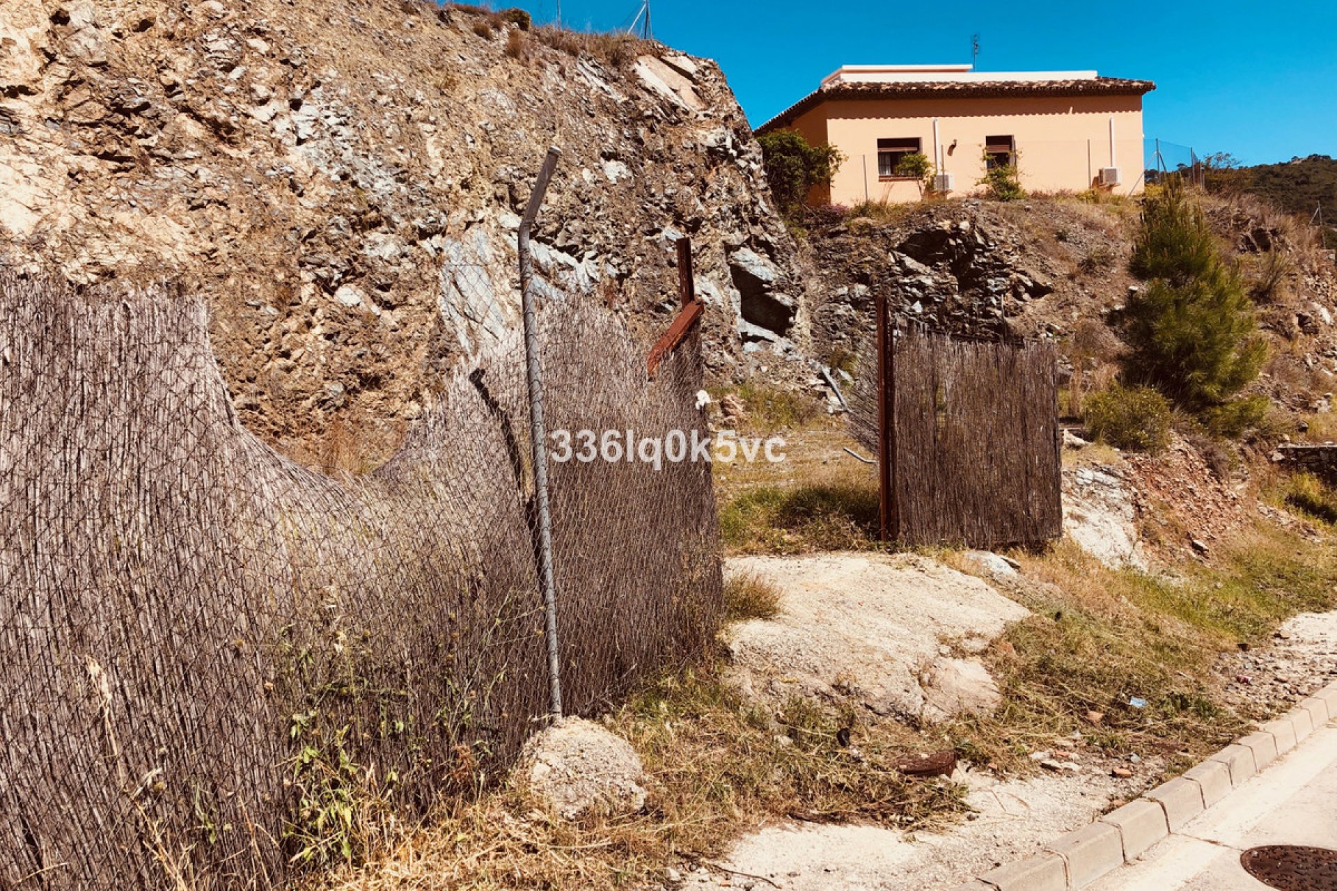 Reventa - Plot - Residential Plot - Benahavís - Benahavís Centro