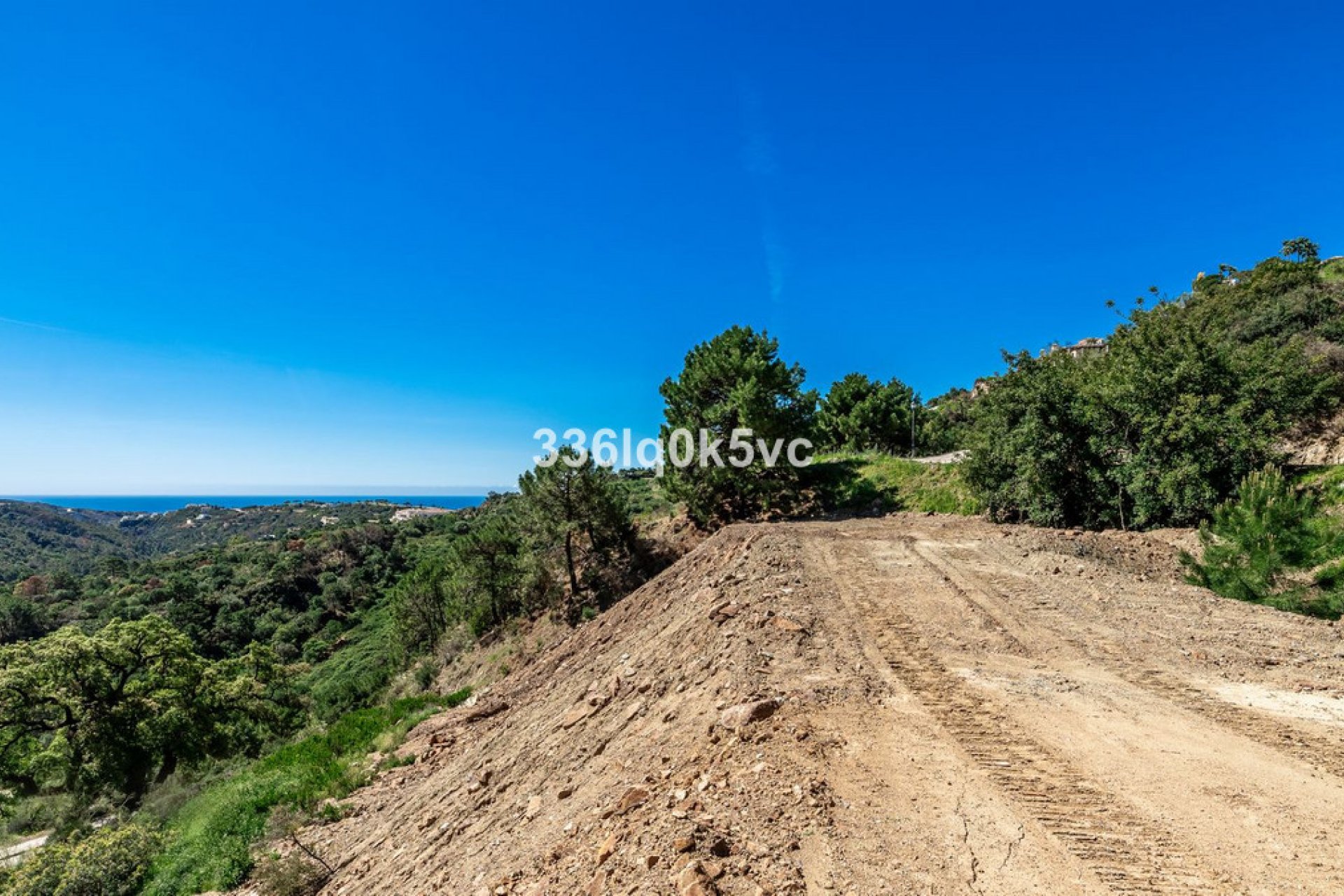 Reventa - Plot - Residential Plot - Benahavís - Benahavís Centro