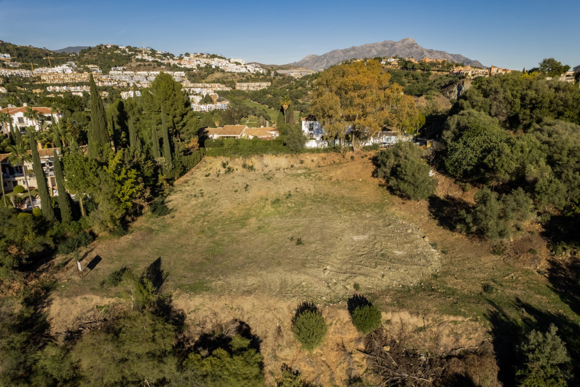 Reventa - Plot - Residential Plot - Benahavís - Benahavís Centro