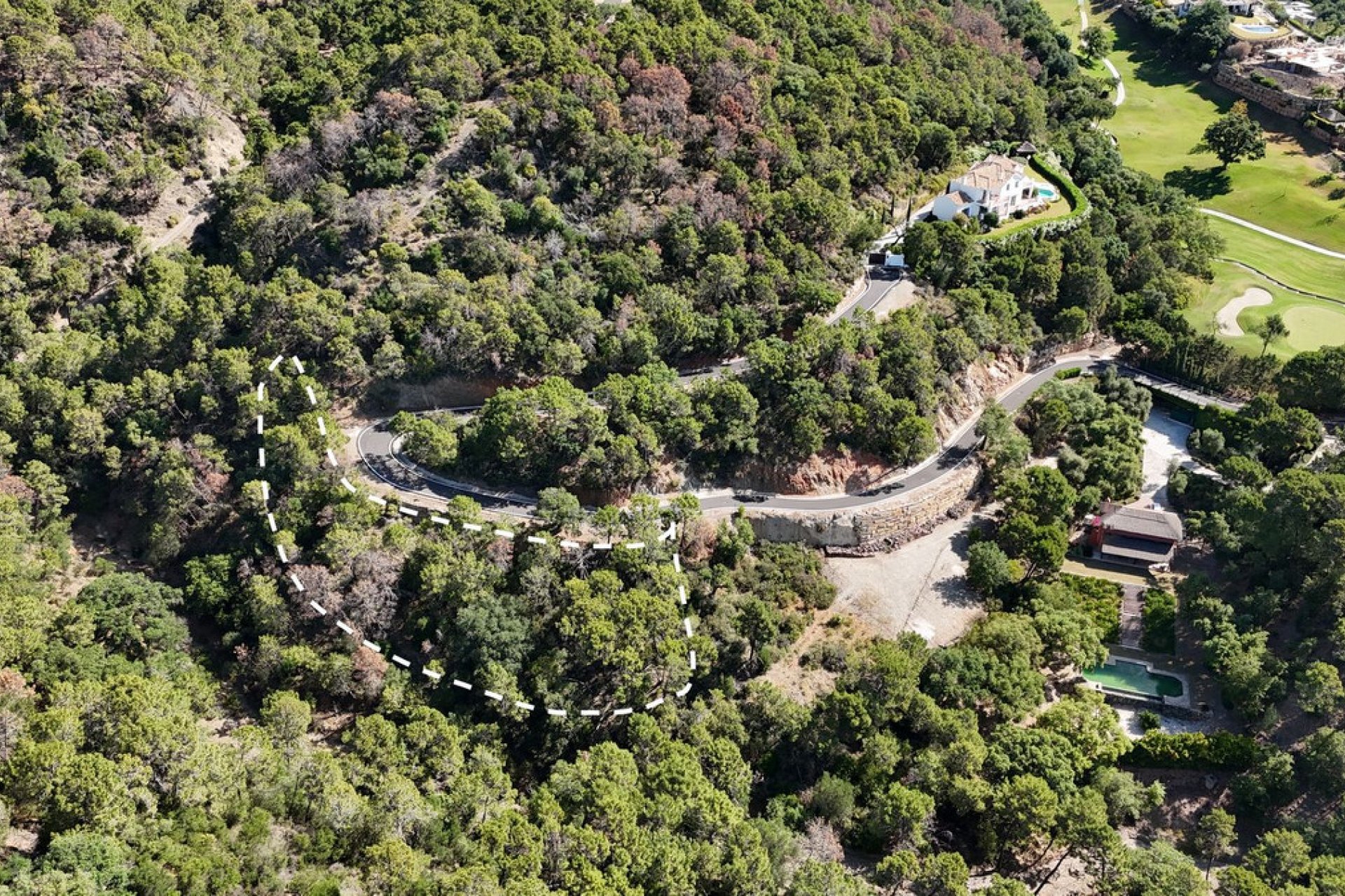 Reventa - Plot - Residential Plot - Benahavís - Benahavís Centro