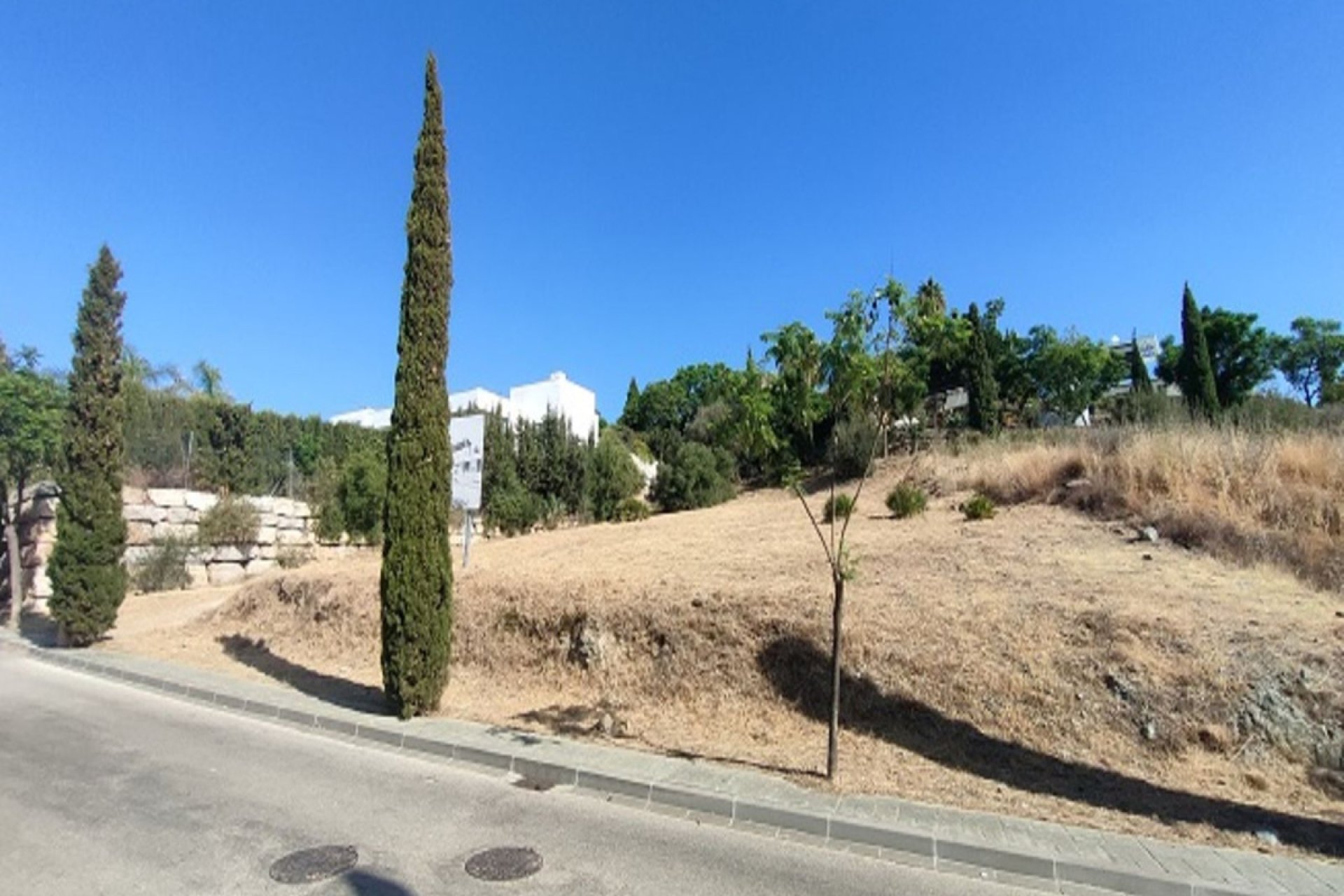 Reventa - Plot - Residential Plot - Benahavís - Benahavís Centro