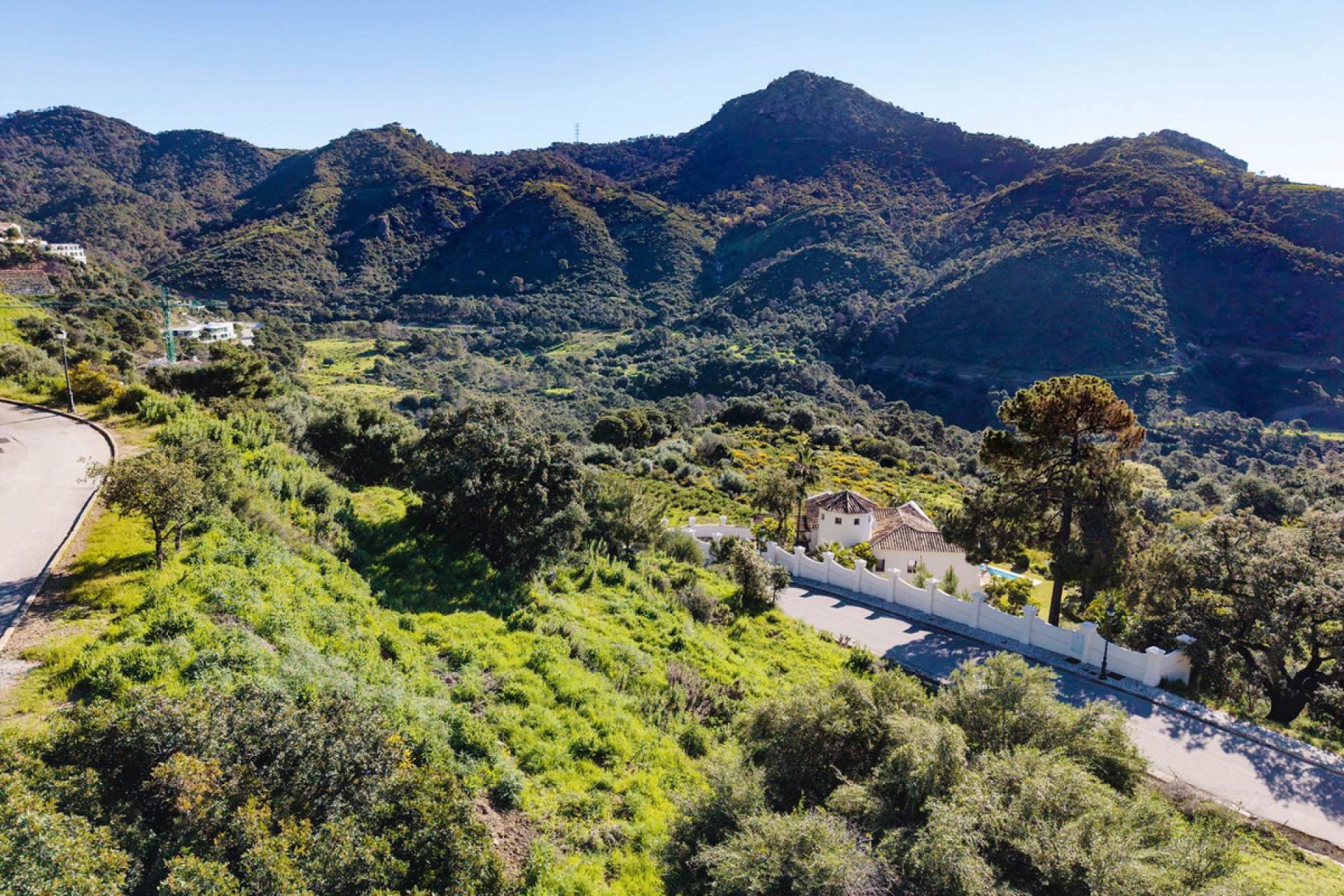 Reventa - Plot - Residential Plot - Benahavís - Benahavís Centro