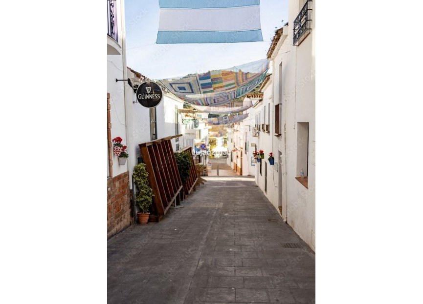 Reventa - Plot - Residential Plot - Benahavís - Benahavís Centro