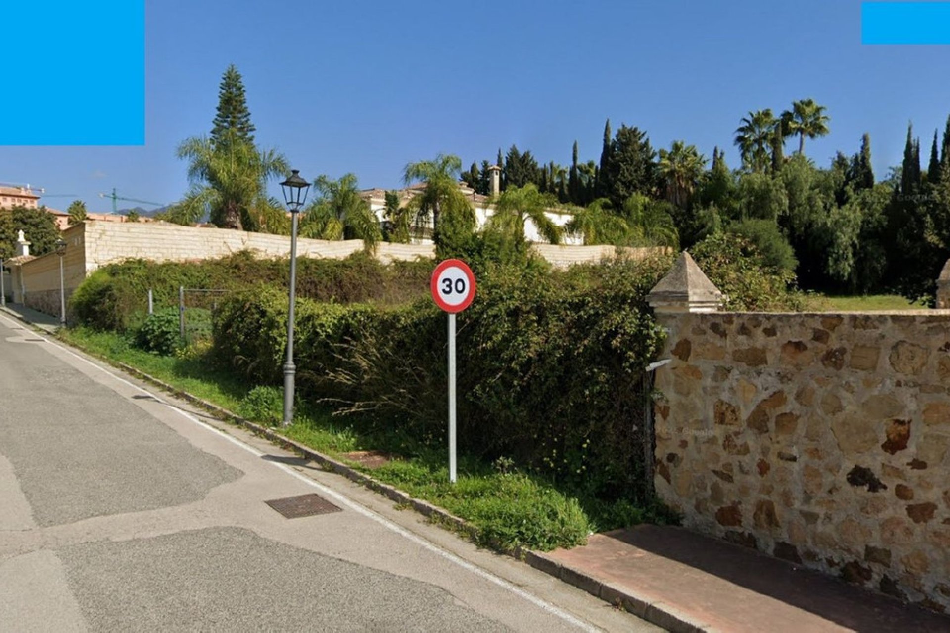 Reventa - Plot - Residential Plot - Estepona - Bel Air