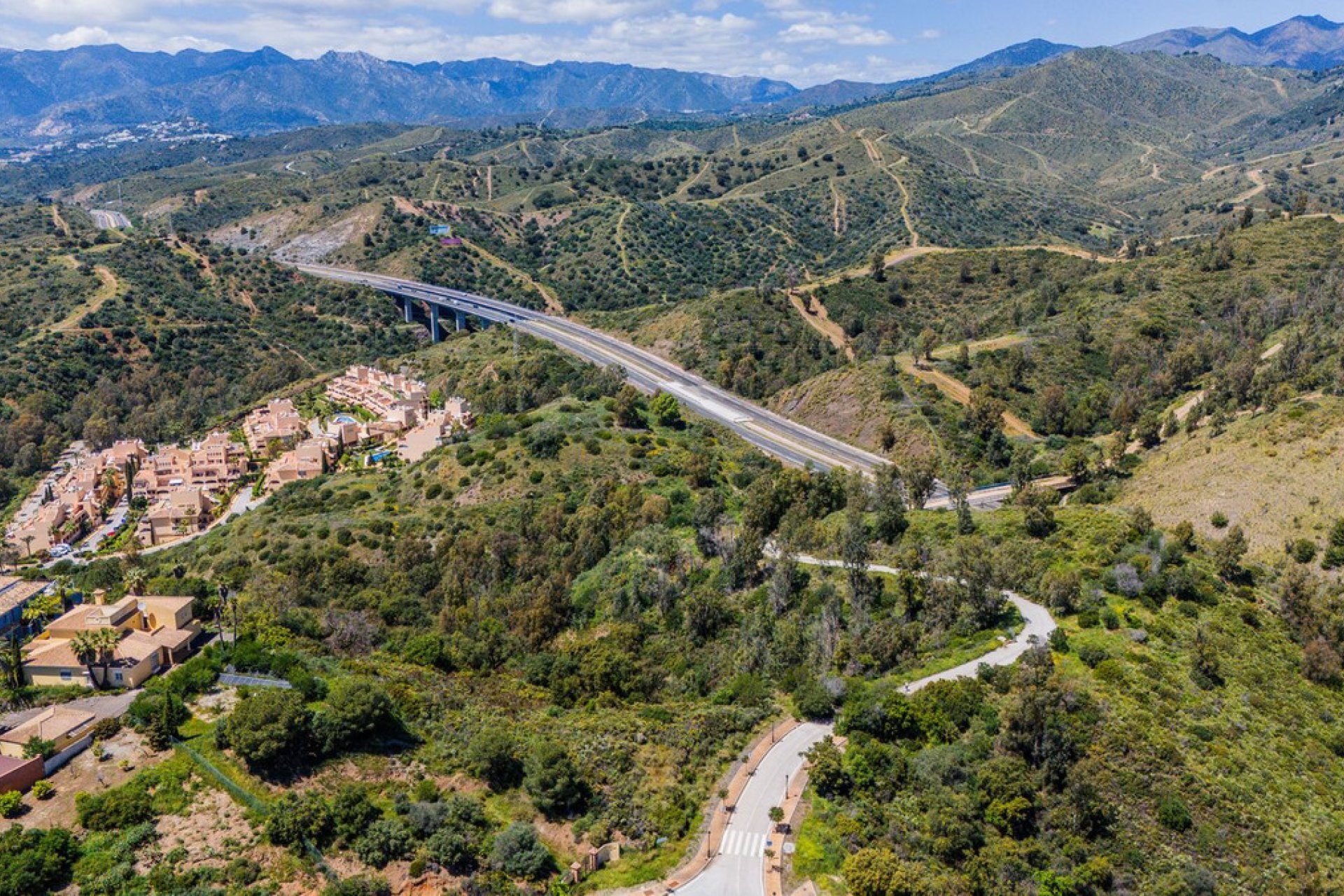 Reventa - Plot - Residential Plot - Marbella - Elviria