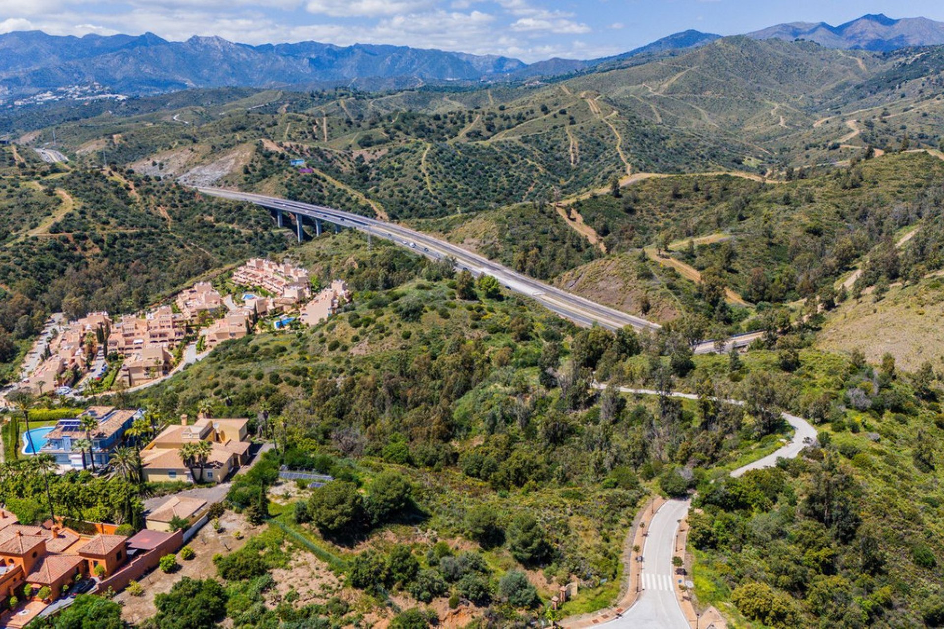 Reventa - Plot - Residential Plot - Marbella - Elviria