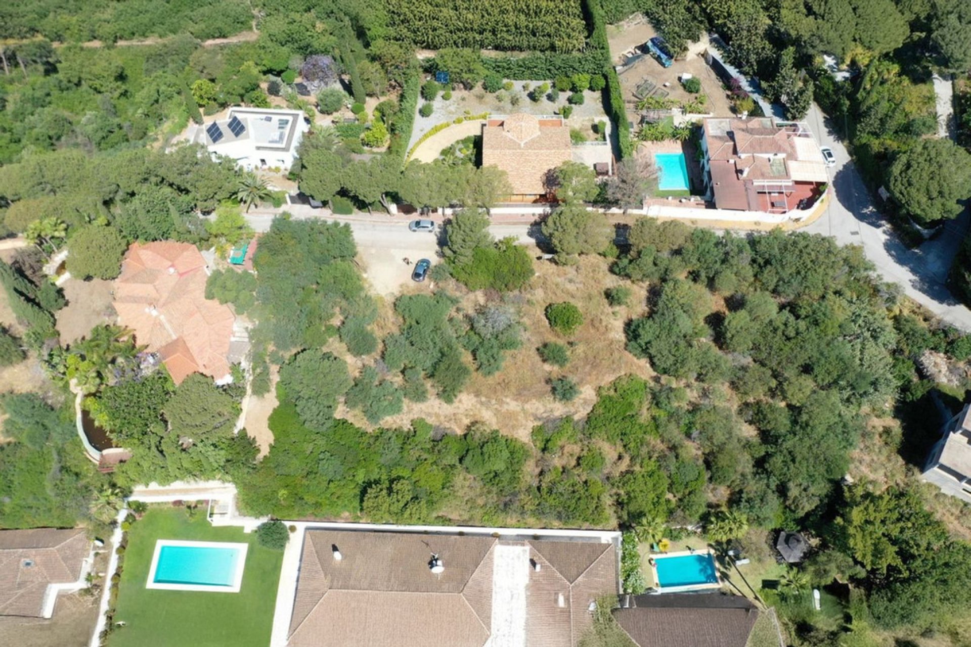 Reventa - Plot - Residential Plot - Marbella - Elviria