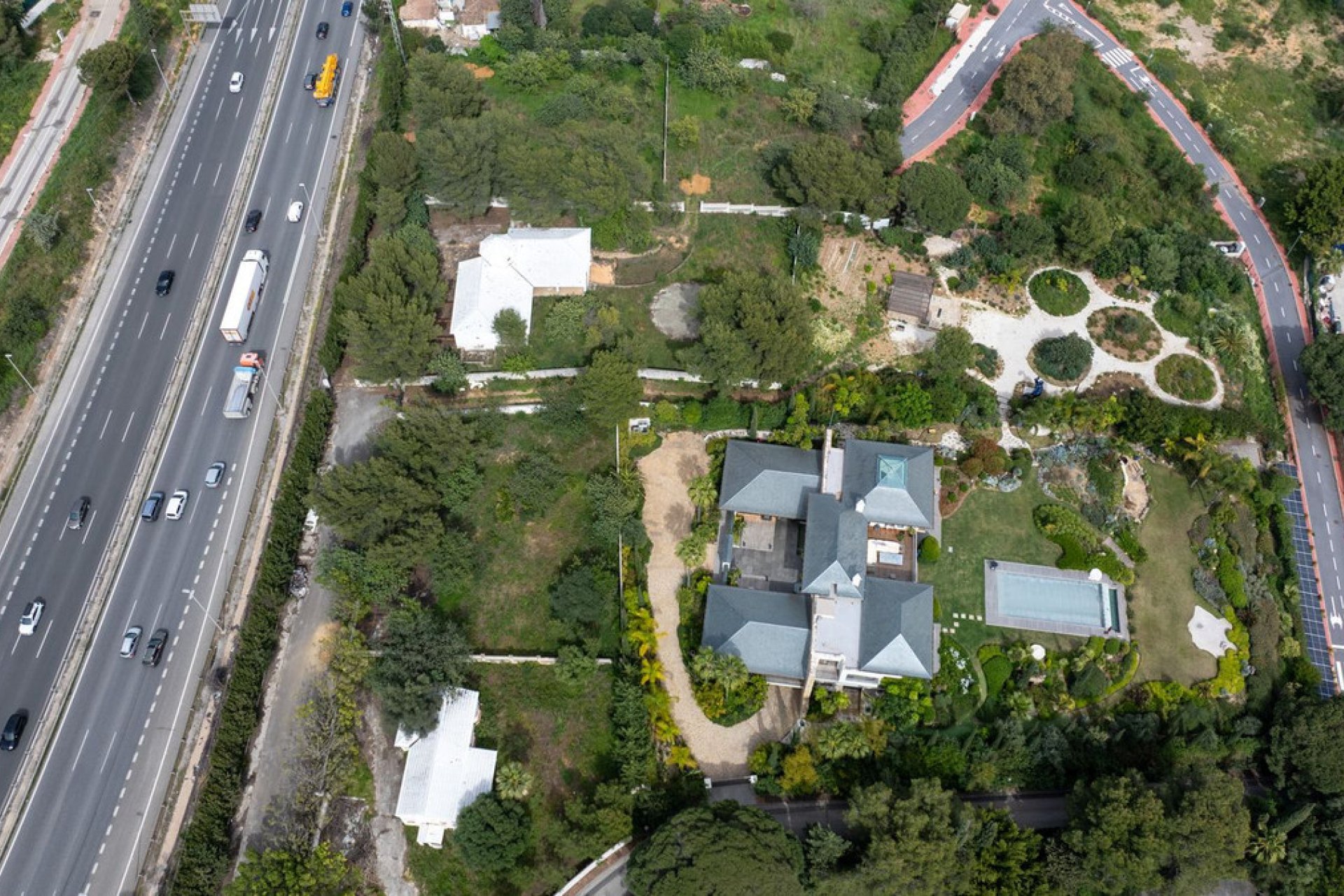 Reventa - Plot - Residential Plot - Marbella - The Golden Mile