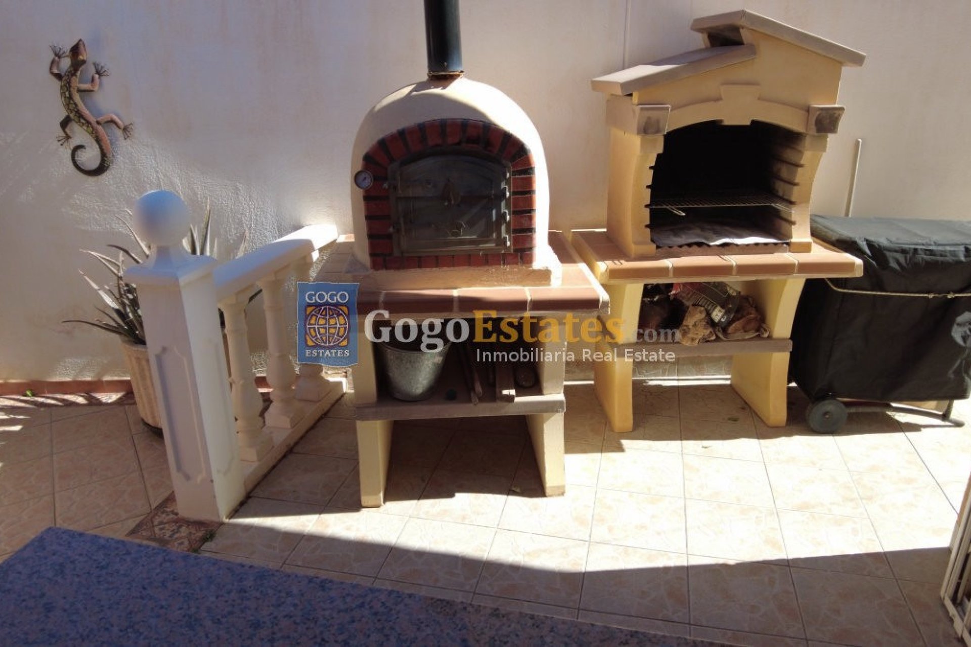 Reventa - Villa - Aguilas - Collados