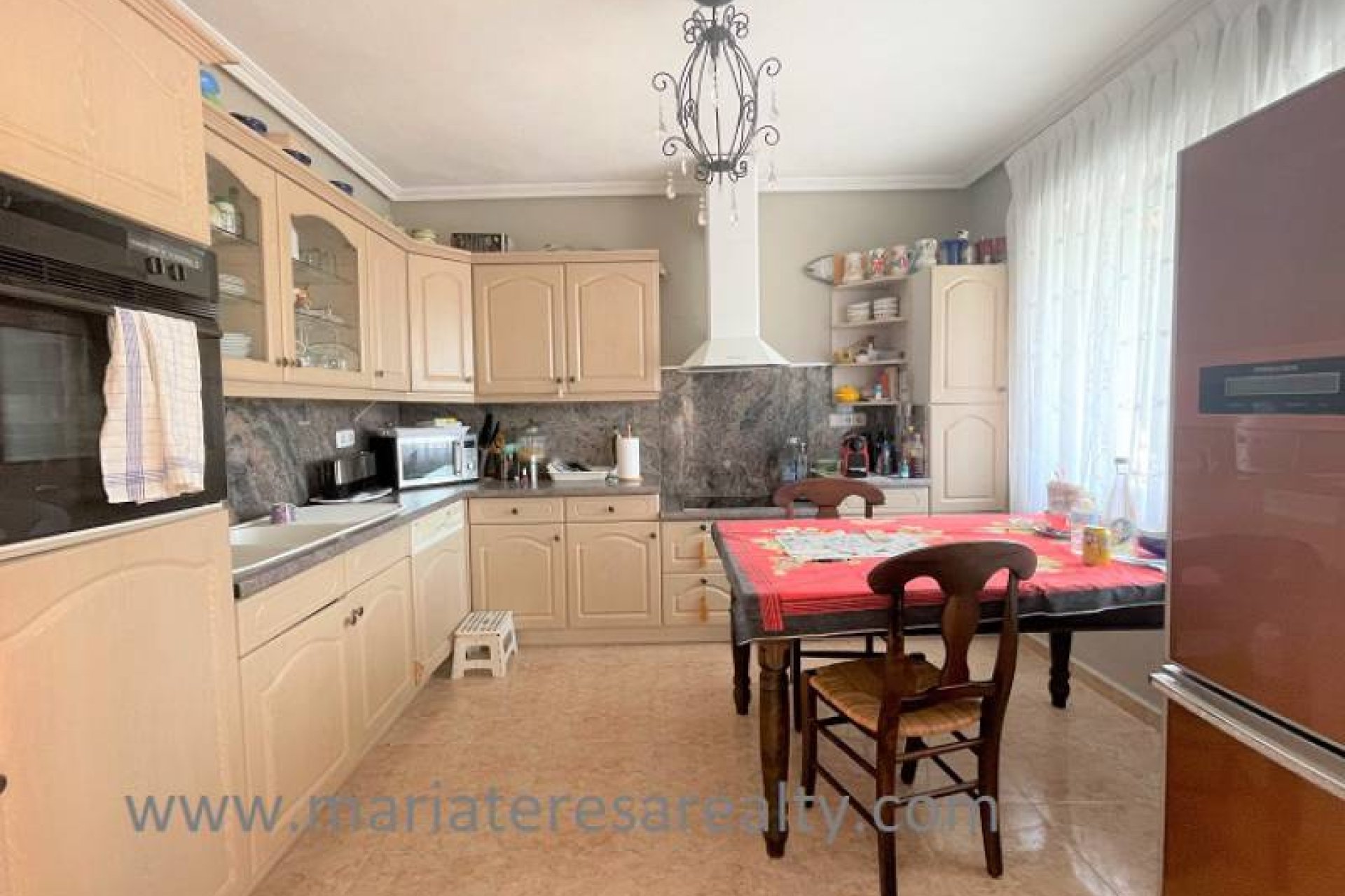 Reventa - Villa - Los Urrutias - El Carmoli