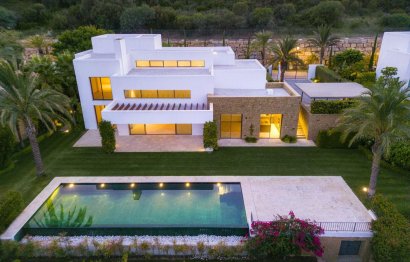 Villa - New Build -
            Casares - NBS-15656