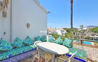 Resale - Apartment - Top Floor Apartment - Estepona - El Presidente
