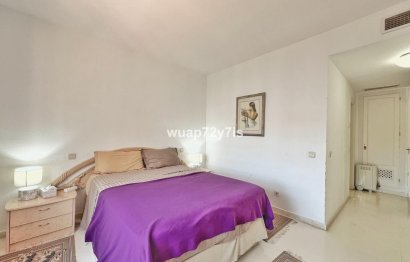 Resale - Apartment - Top Floor Apartment - Estepona - El Presidente