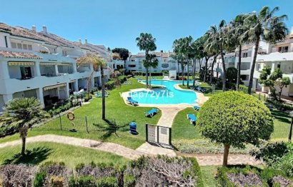 Resale - Apartment - Top Floor Apartment - Estepona - El Presidente
