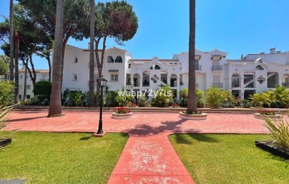 Resale - Apartment - Top Floor Apartment - Estepona - El Presidente