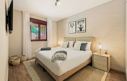 Resale - Apartment - Middle Floor Apartment - Benahavís - Benahavís Centro