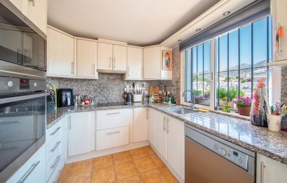 Resale - House - Semi-Detached House - Fuengirola - Fuengirola Centro