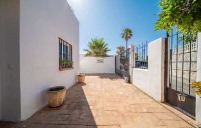 Resale - House - Semi-Detached House - Fuengirola - Fuengirola Centro
