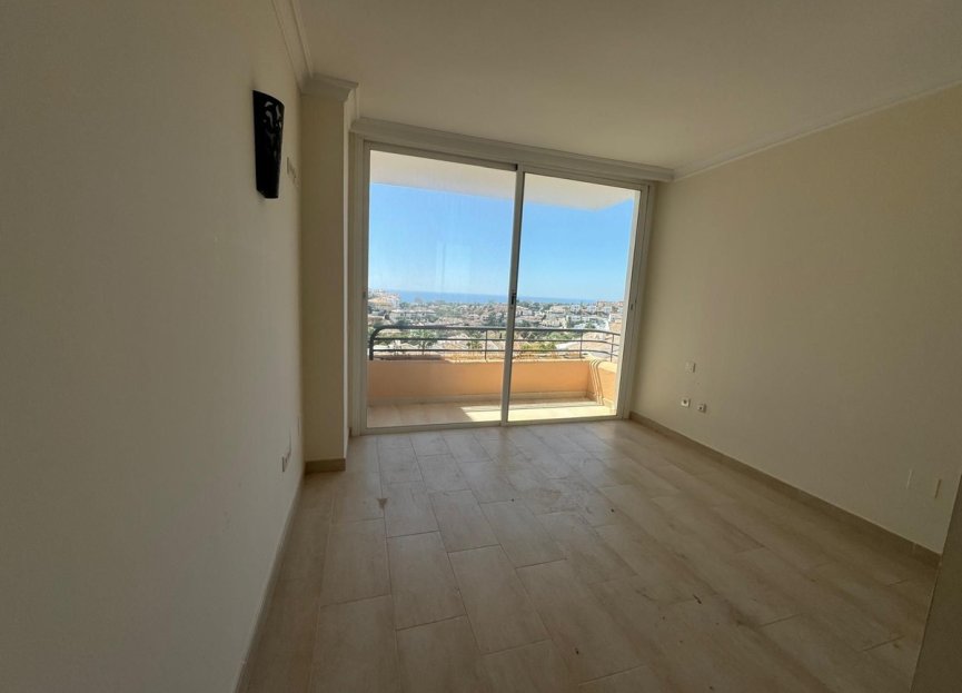 Resale - Apartment - Middle Floor Apartment - Mijas - Riviera Del Sol