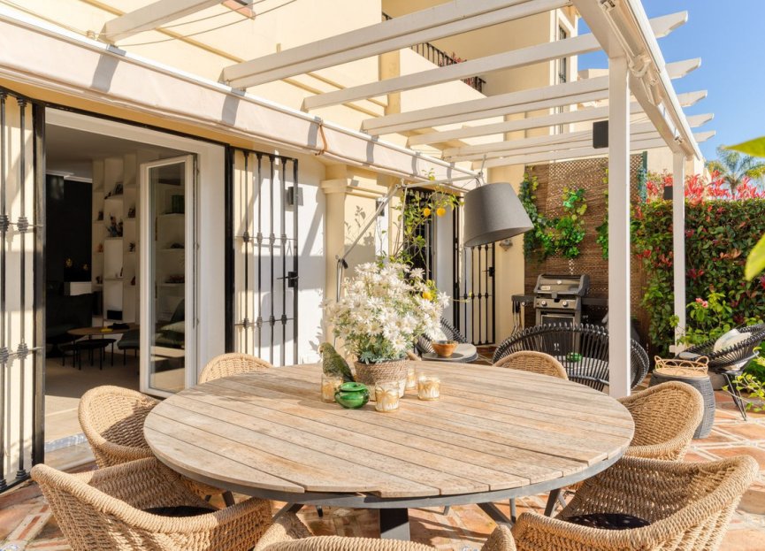 Resale - House - Semi-Detached House - Benahavís - La Quinta