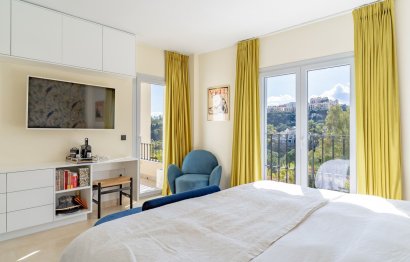 Resale - House - Semi-Detached House - Benahavís - La Quinta