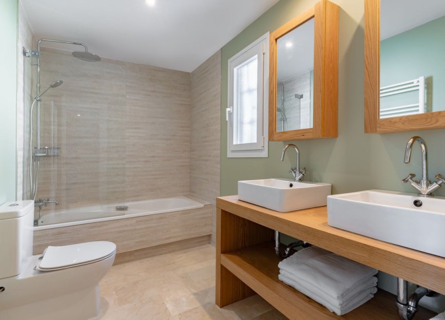 Resale - House - Semi-Detached House - Benahavís - La Quinta