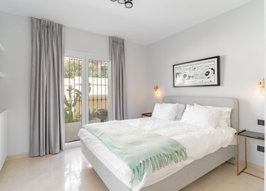 Resale - House - Semi-Detached House - Benahavís - La Quinta