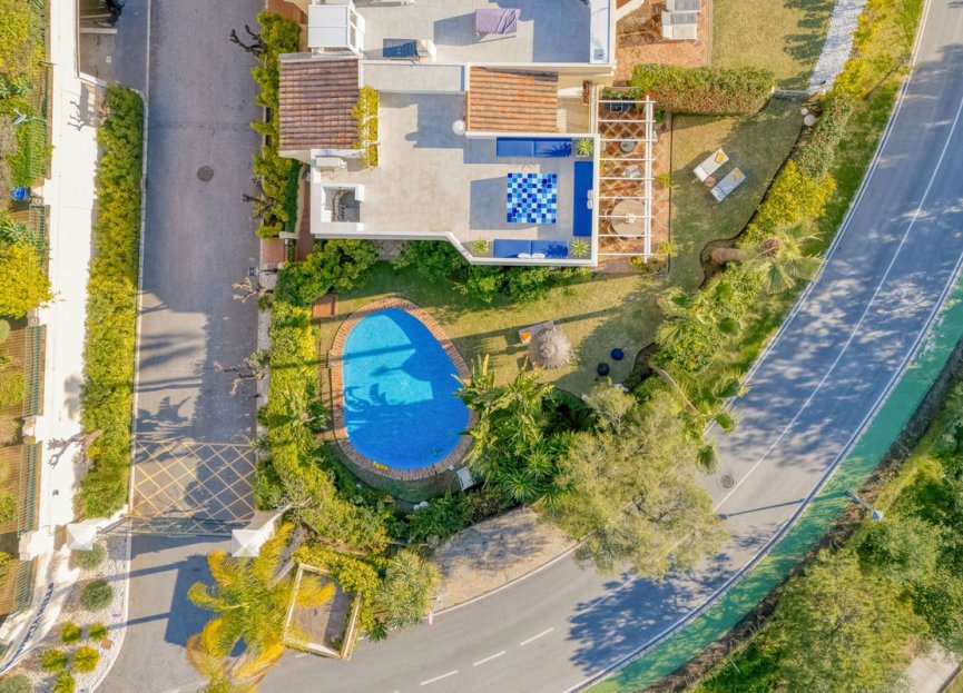 Resale - House - Semi-Detached House - Benahavís - La Quinta