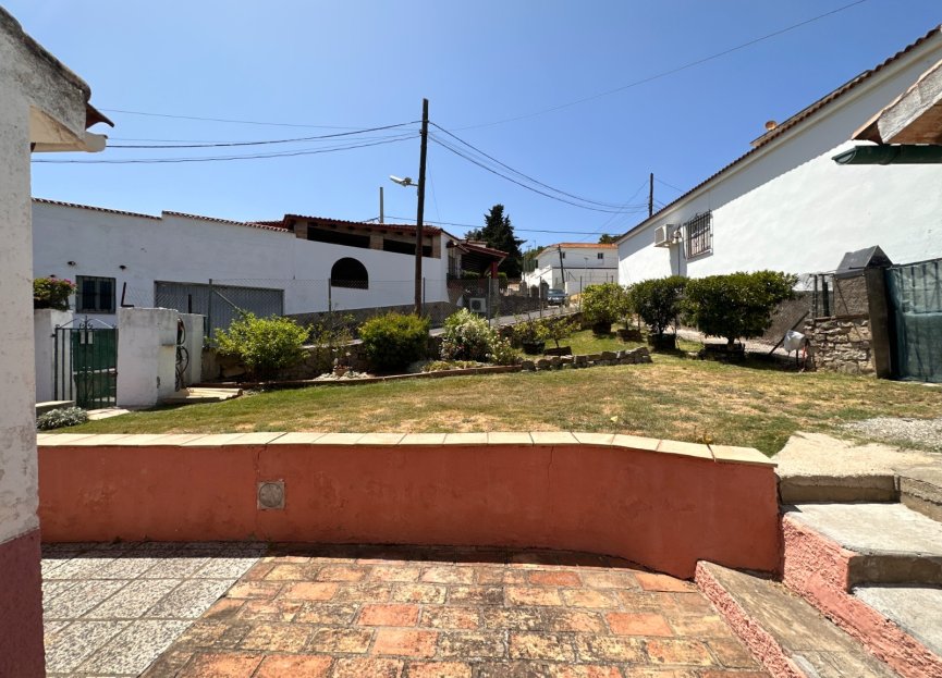 Resale - House - Detached Villa - Sotogrande