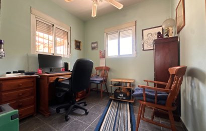 Resale - House - Detached Villa - Sotogrande