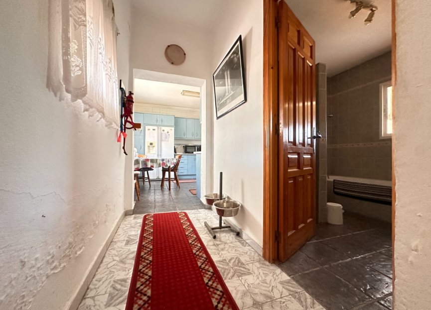 Resale - House - Detached Villa - Sotogrande