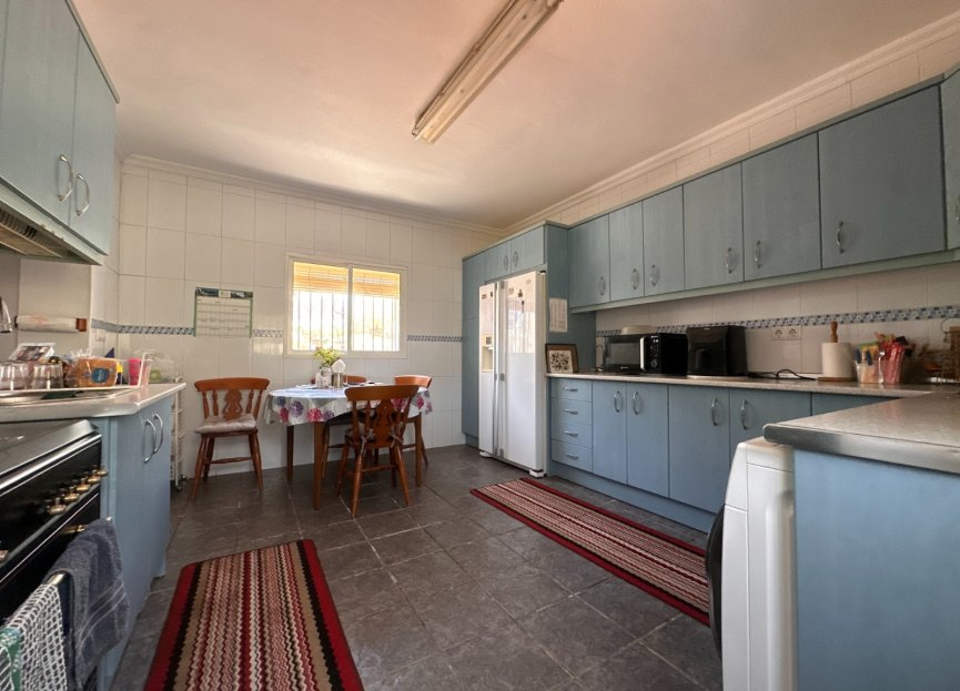 Resale - House - Detached Villa - Sotogrande