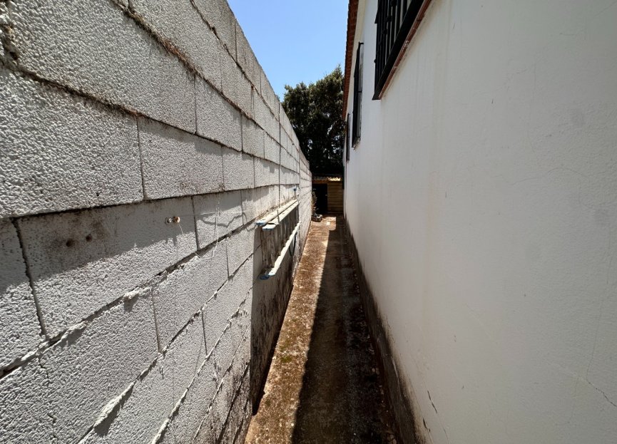 Resale - House - Detached Villa - Sotogrande