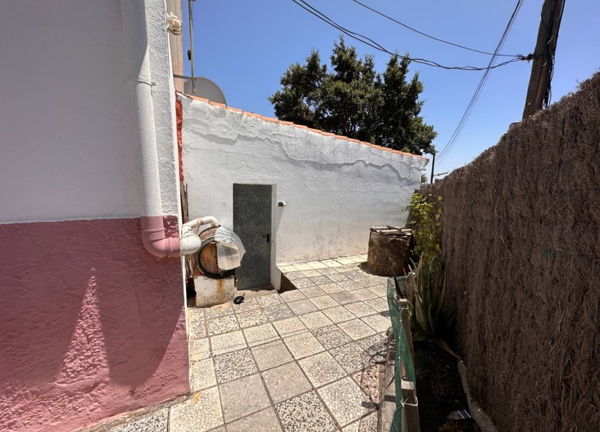 Resale - House - Detached Villa - Sotogrande